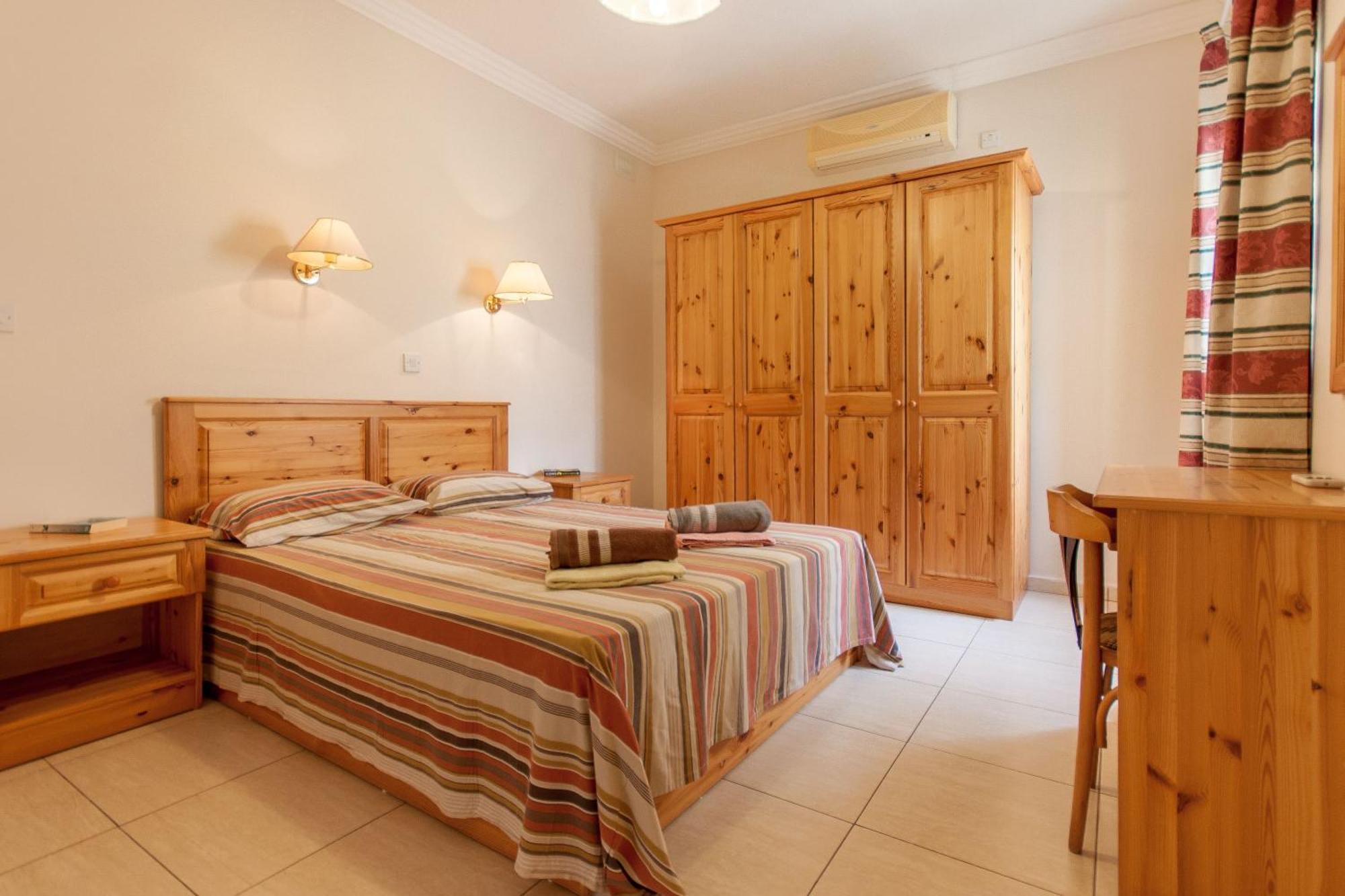 Pool & Sea Merill Apartments Mellieħa Zimmer foto